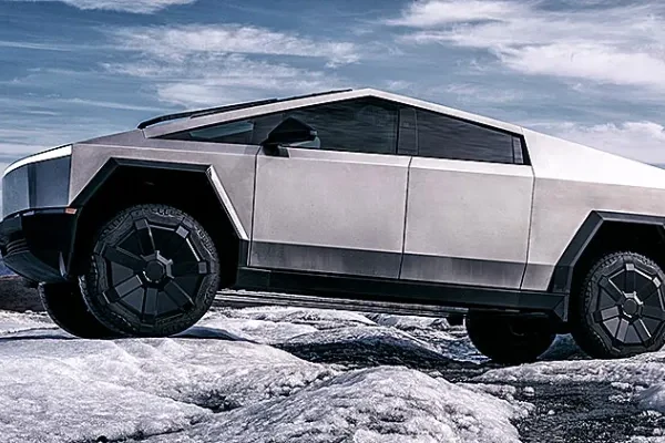 Tesla Cybertruck Dual Motor All-Wheel Drive